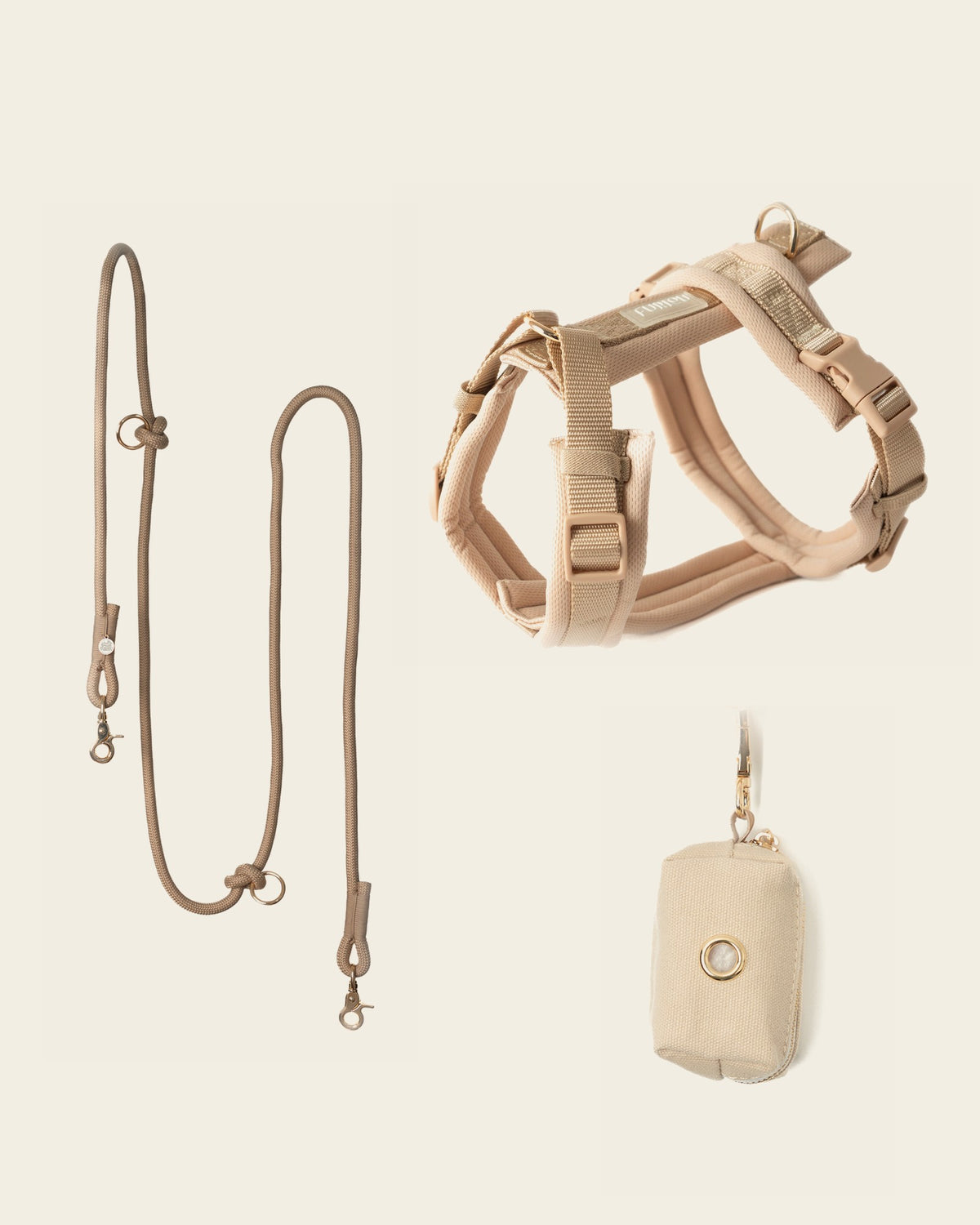The Shoreline Set in Dune: hands-free lead, harness and bag holder